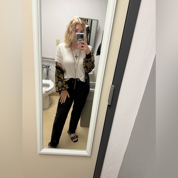 Meet your Posher, Jenna - Picture 6 of 11